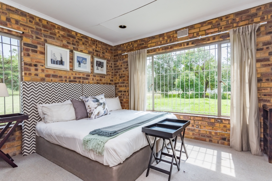 4 Bedroom Property for Sale in Vaaldam SH Free State